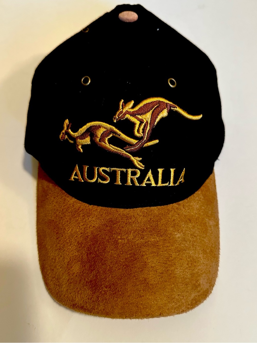BRAND NEW AUSTRALIA SUEDE CAP VTG 90s Y2K EMBROIDERED 3D HOOK AND LOOP LEATHER